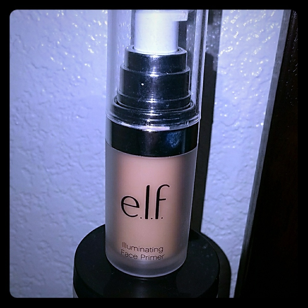 e.l.f Illuminating face primer color gold